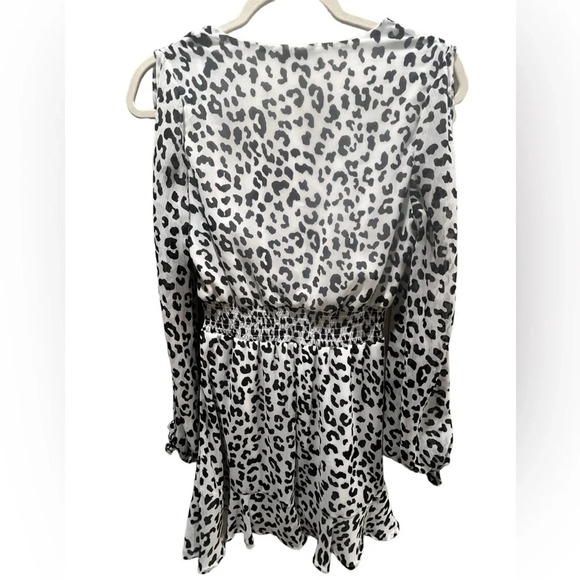 Great Jones dress sz XS leopard print surplice dress cinched waist from Revolve - Picture 6 of 7